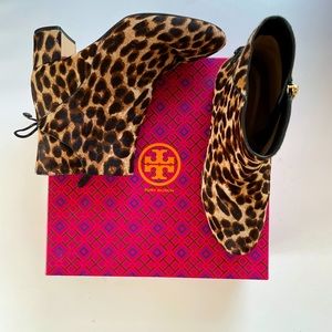 Leopard print calf hair Tory Burch boots, New! 7.5